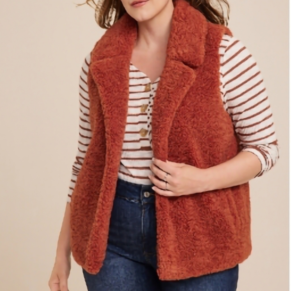Maurices Sienna Rust Teddy Sherpa Vest NWT